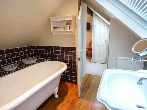 Honeypot Cottage Kendal Ngoại thất bức ảnh